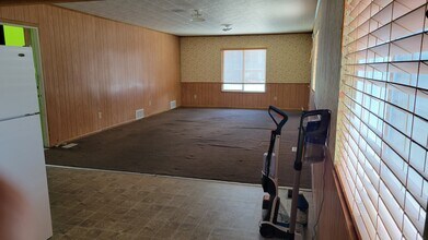 3688 S Buckeroo Cir, Unit apartment in Magna, UT - Foto de edificio - Building Photo