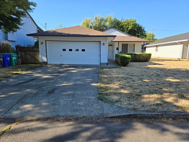 property at 6850 N Sky St