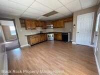 416 Reilly Ave photo'