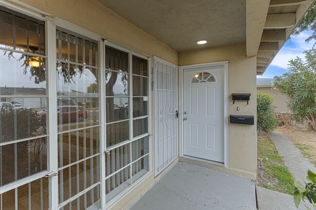 3168-3170 Mandan Way in San Diego, CA - Building Photo - Building Photo