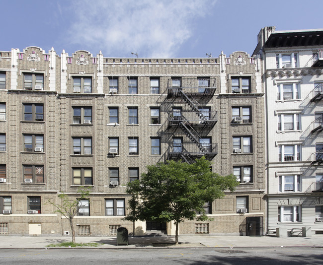 370 Wadsworth Ter in New York, NY - Building Photo - Building Photo