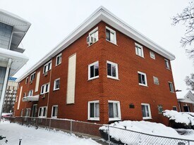 424 Elgin Ave in Forest Park, IL - Building Photo