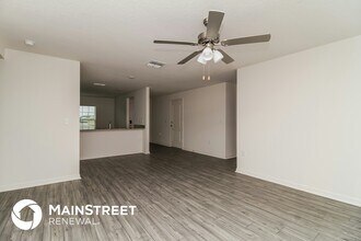 12062 Callicarpa Ln in Leesburg, FL - Building Photo - Building Photo