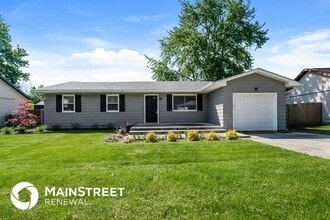 636 Holiday Dr in Fortville, IN - Building Photo - Building Photo