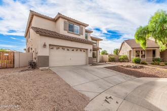 18309 W Desert Ln in Surprise, AZ - Building Photo - Building Photo