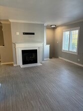 268 Windsor Ct in South Elgin, IL - Building Photo - Building Photo