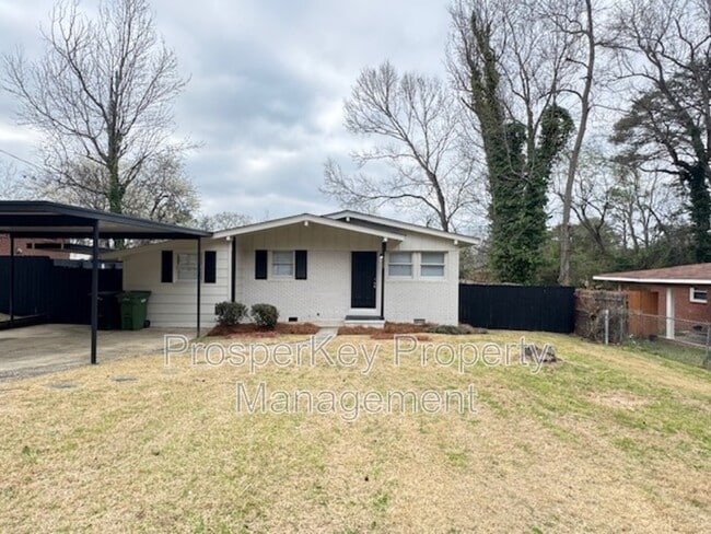 323 Tennant Ave in Columbus, GA - Building Photo - Building Photo