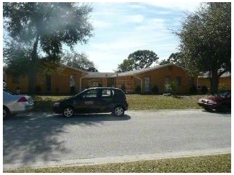 6270 78th Ave N in Pinellas Park, FL - Foto de edificio