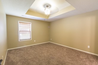 Northfield Duplexes in Manhattan, KS - Building Photo - Interior Photo