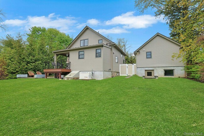 505 Bedford Rd in Armonk, NY - Building Photo - Building Photo