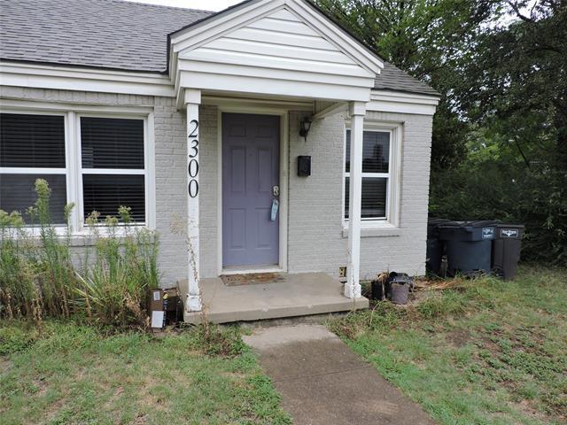2300 W Lowden St in Fort Worth, TX - Building Photo