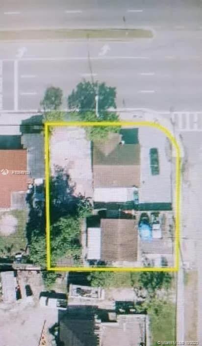 2310 NW 103rd St-Unit -FRONT in Miami, FL - Building Photo