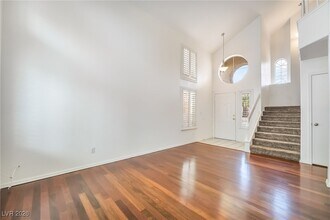 83 Ginger Lily Terrace in Henderson, NV - Foto de edificio - Building Photo