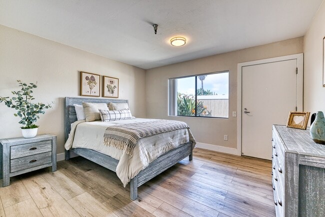 Altura Villas - 55+ Senior Apartments in Vista, CA - Foto de edificio - Building Photo