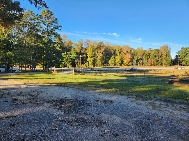 2632 Charlotte Hwy in Lancaster, SC - Building Photo - Building Photo