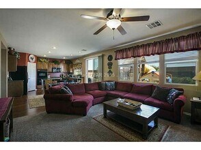 4013 Buteo Ln in North Las Vegas, NV - Building Photo - Building Photo