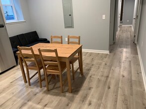 517 S 42nd St in Philadelphia, PA - Building Photo - Building Photo