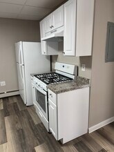 153 Union St, Unit 1st floor in Lawrence, MA - Foto de edificio - Building Photo