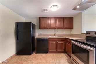 4156 Zavala St in Las Vegas, NV - Foto de edificio - Building Photo