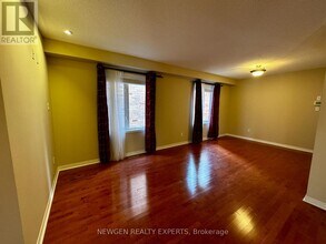 3217 Respond Rd in Mississauga, ON - Building Photo - Building Photo