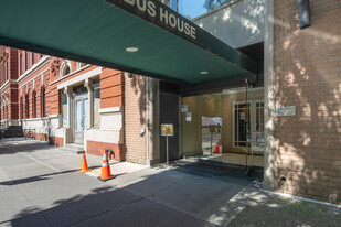 Columbus House Condominiums in New York, NY - Building Photo - Building Photo