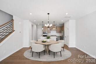 423 Vinroot Aly in Charlotte, NC - Building Photo - Building Photo