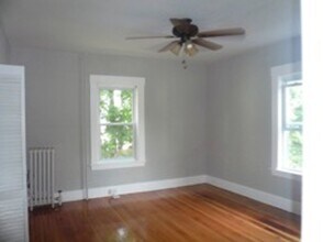 112 7th St in Leominster, MA - Building Photo - Building Photo