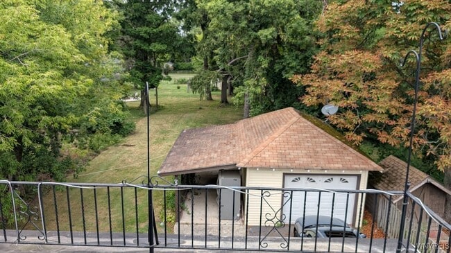 166 Glen Ave in Williamsville, NY - Foto de edificio - Building Photo