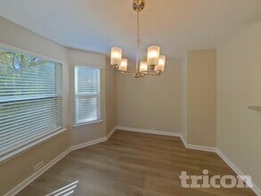 11051 Southwood Dr in Hampton, GA - Building Photo - Building Photo