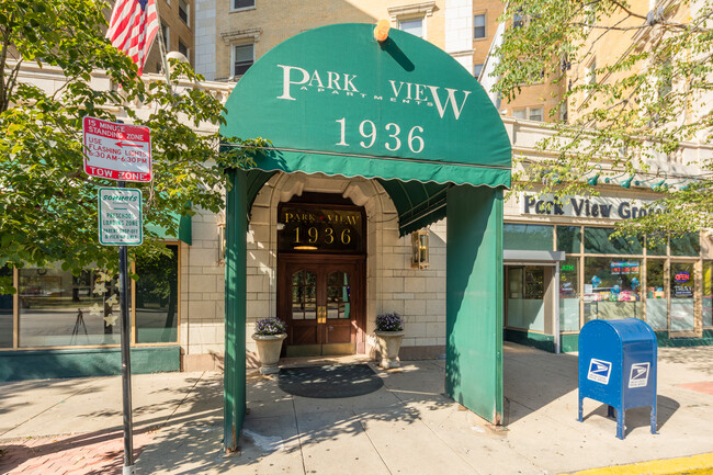 Park View Apartments in Chicago, IL - Foto de edificio - Building Photo