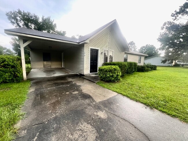 property at 3818 Schroer Rd