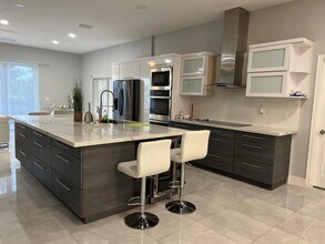 10664 Paso Fino Dr in Wellington, FL - Building Photo - Building Photo