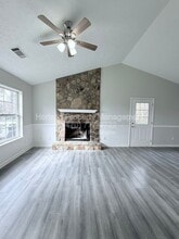 6825 Crystal Cove Trail in Gainesville, GA - Building Photo - Building Photo