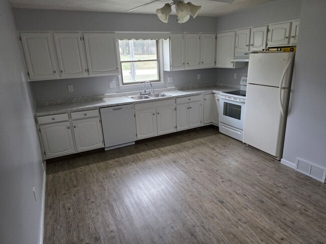 2380-2382-2382 Haviland Ct in Mansfield, OH - Building Photo - Building Photo