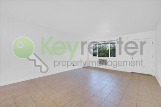 6705 Greenback Ln in Citrus Heights, CA - Building Photo - Building Photo