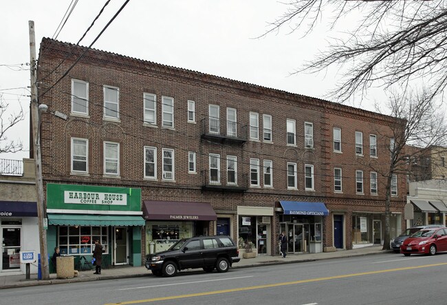 1921-1927 Palmer Ave