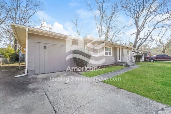 1836 Shamrock Dr in Jackson, MS - Foto de edificio - Building Photo