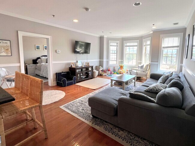 property at 900 Jefferson St