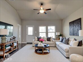 6327 Sycamore Run in San Antonio, TX - Building Photo - Building Photo