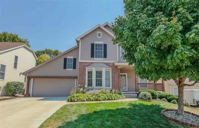 property at 9605 S 28th Ave