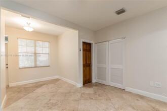 814 Lenox Ave. in Miami Beach, FL - Building Photo - Building Photo