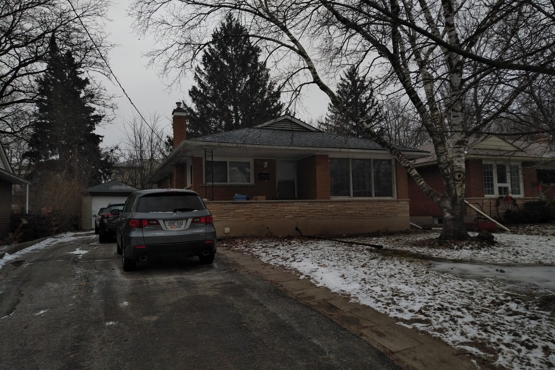 45 High Street, Waterloo in Waterloo, ON - Building Photo