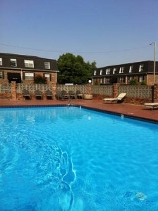 Riviera Apartments in Paducah, KY - Building Photo