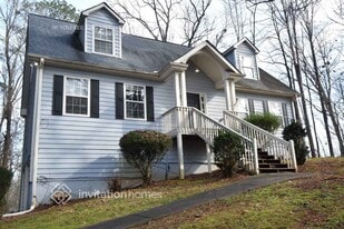 9055 Ponderosa Trail in Gainesville, GA - Building Photo
