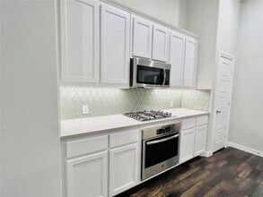 1309 Swan Trl in Bartonville, TX - Building Photo - Building Photo