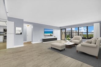 3200 Port Royale Dr N in Fort Lauderdale, FL - Foto de edificio - Building Photo