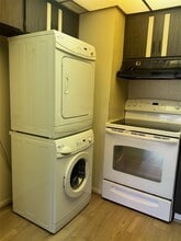 210 Elliot Ave in Sarasota, FL - Building Photo - Building Photo