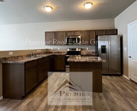 7783 Sand Lake Heights in Colorado Springs, CO - Building Photo - Building Photo