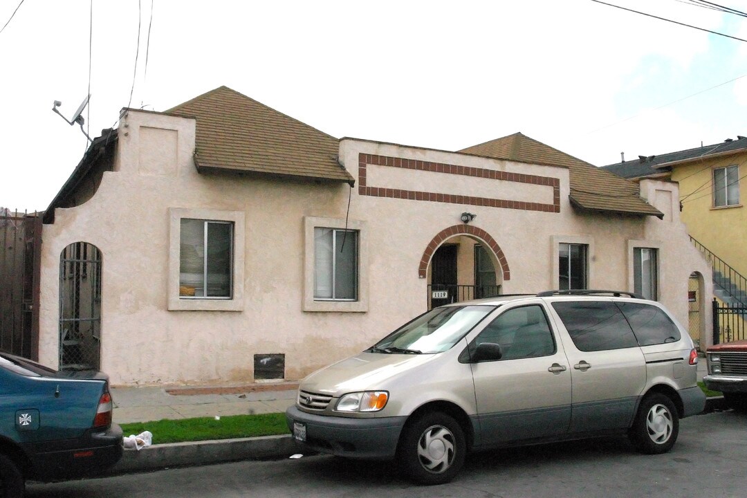 1119 Gardenia Ave in Long Beach, CA - Building Photo