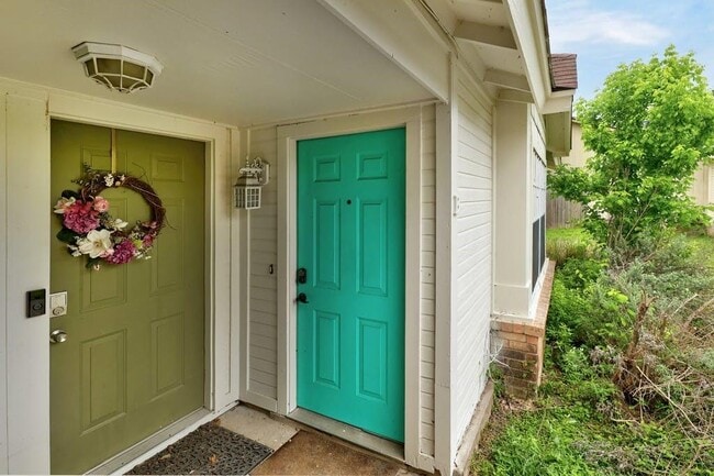7601 Woodstone Cove in Austin, TX - Building Photo - Building Photo